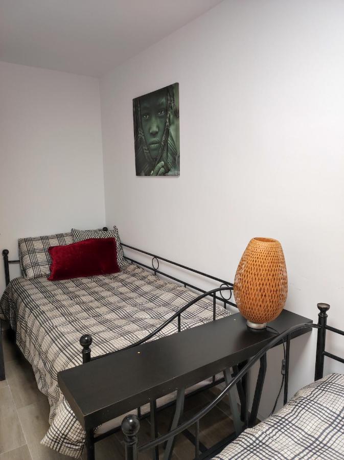 Lille En Provence Villa บาเลนเซีย ภายนอก รูปภาพ